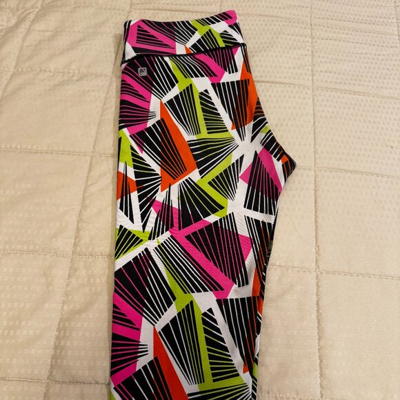 Fabletics, Define Mid-Rise Crop Legging, Medium, Tribal Geo Print - Picture 2 of 4
